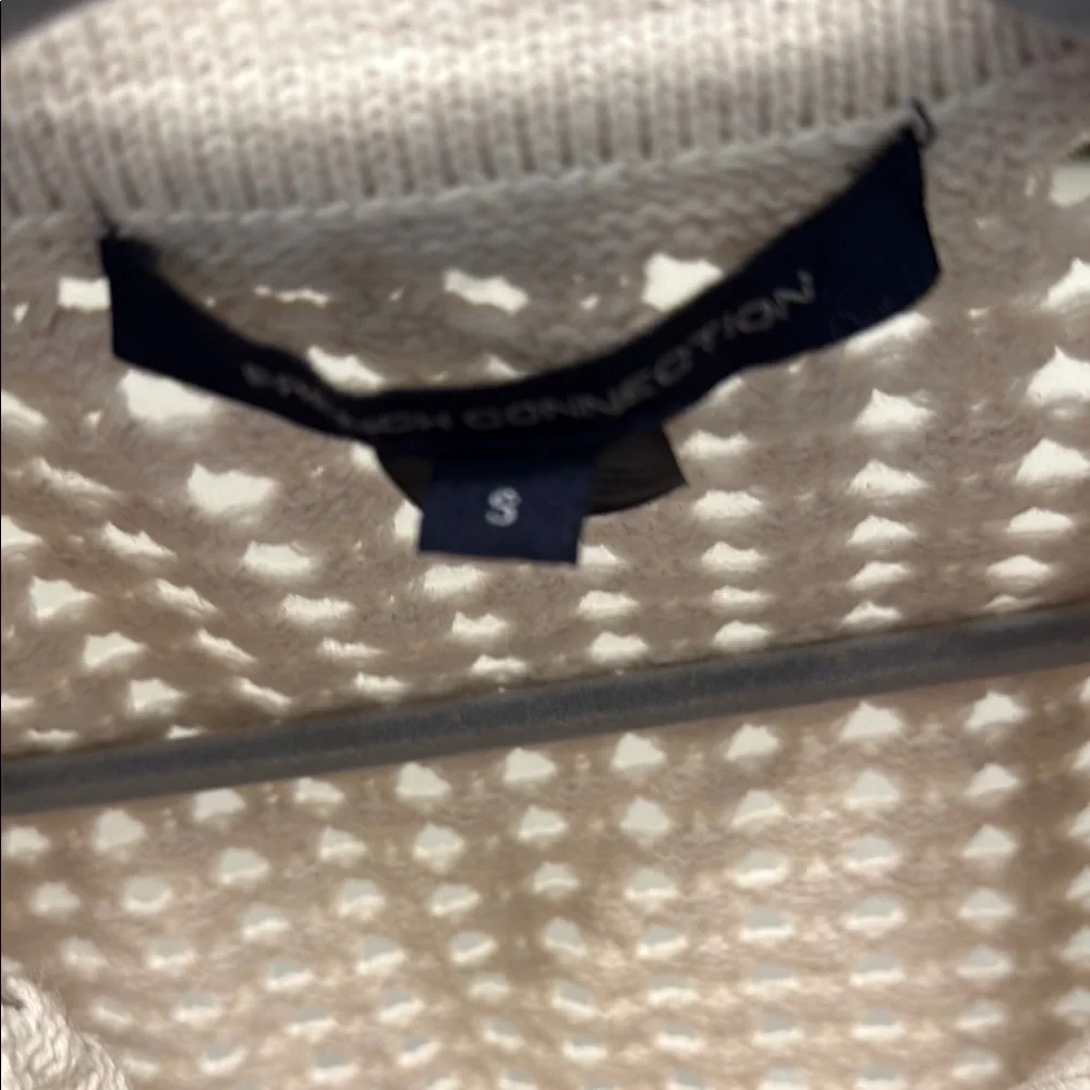 French Connection Cream V-Neck Sweater with Ribbed Trim - Picture 3 of 5